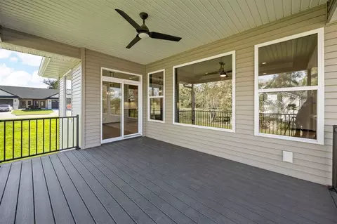 Exterior - 1775 Parkland Dr, Ely, IA 52227 photo 3 of 5
