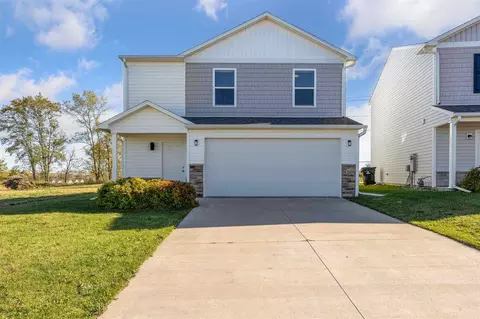 5209 Dostal Dr SW, Cedar Rapids, IA 52404