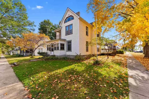400 E 3rd St, West Liberty, IA 52776