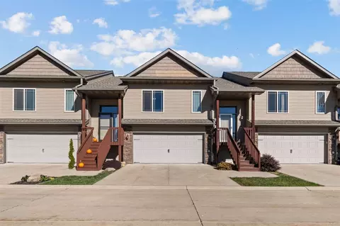 1476 Marilyn Dr, North Liberty, IA 52317