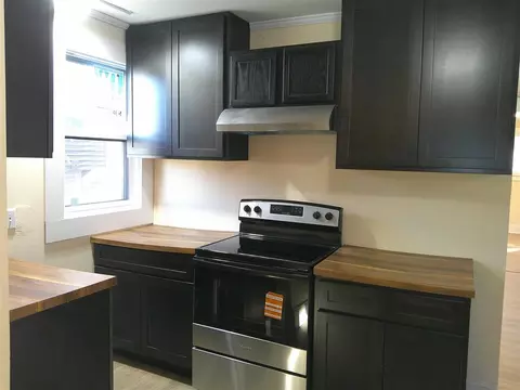 406 E Main St, Washington, IA 52353 photo 6
