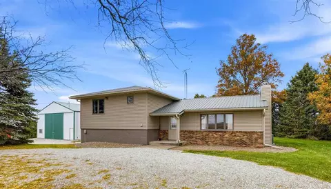 2263 Eureka Ave, West Liberty, IA 52776