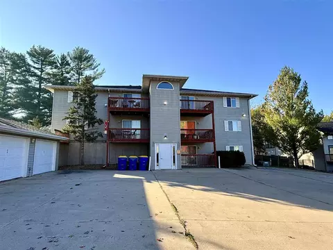 121-139 Northridge Dr, West Branch, IA 52358