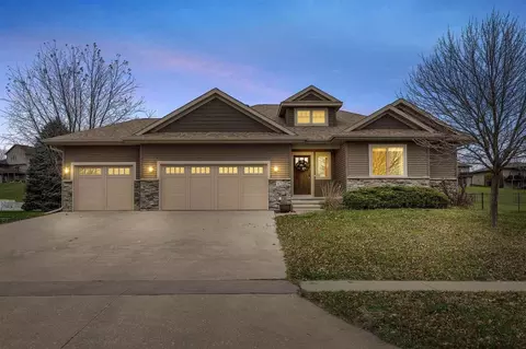 1670 Cedar Springs Ct, North Liberty, IA 52317