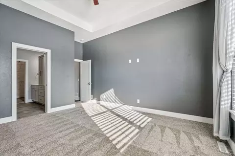 9243 Feather Ridge Pass, Cedar Rapids, IA 52411 photo 17