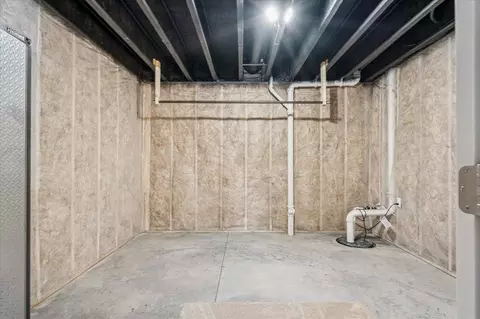 9243 Feather Ridge Pass, Cedar Rapids, IA 52411 photo 34