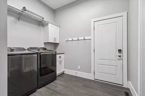 9243 Feather Ridge Pass, Cedar Rapids, IA 52411 photo 24