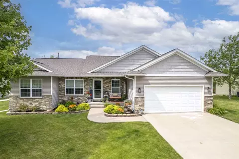 228 Cherry Ln, Tiffin, IA 52340