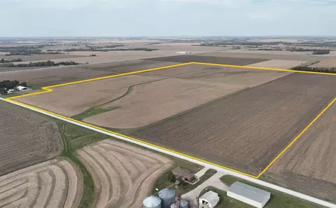 140 Th St, Hillsboro, IA 52630