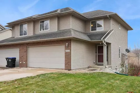 2022 Northland Cir, Coralville, IA 52241