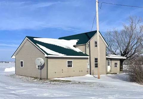21482 260th St, Mount Union, IA 52644