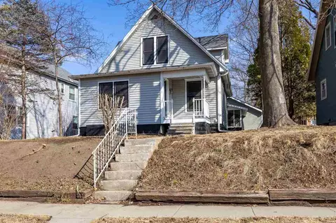 818 Rundell St, Iowa City, IA 52240