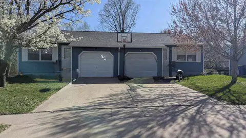 445447 Heritage Pl, North Liberty, IA 52317