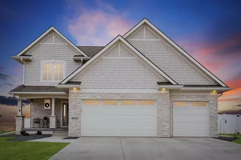 6121 NE Sherman Dr, Ankeny, IA 50021