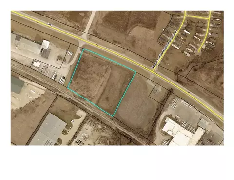 3700 2nd St, Coralville, IA 52241