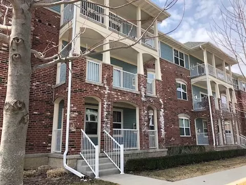 2187 Willenbrock Cir, Iowa City, IA 52245