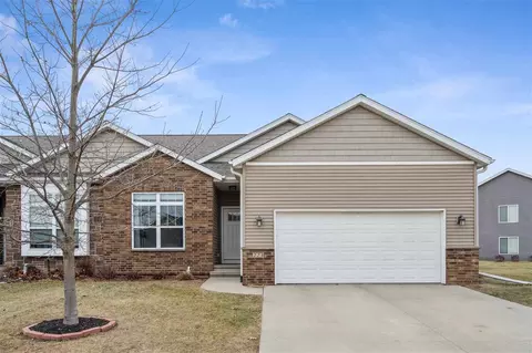 223 Windflower Ln, Solon, IA 52333