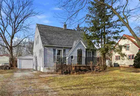 516 8th Ave, Coralville, IA 52241