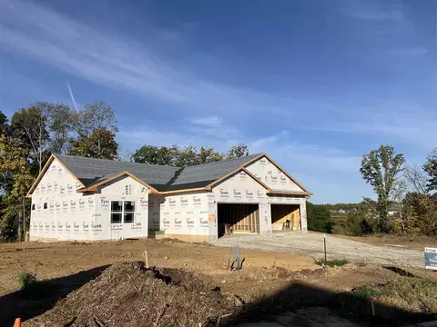 677 Maclan Ct, Iowacity, IA 52246