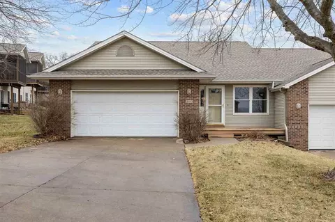 280 E Dovetail, Coralville, IA 52241
