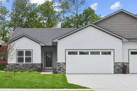 675 Maclan Ct, Iowa City, IA 52246