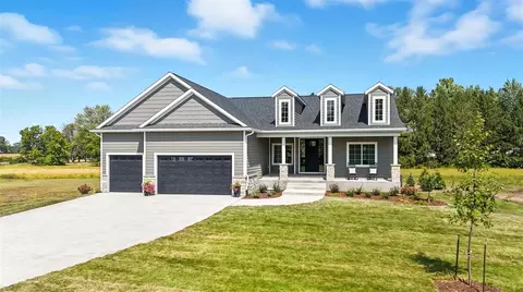 4218 Pleasant Valley Dr SE, Iowa City, IA 52240