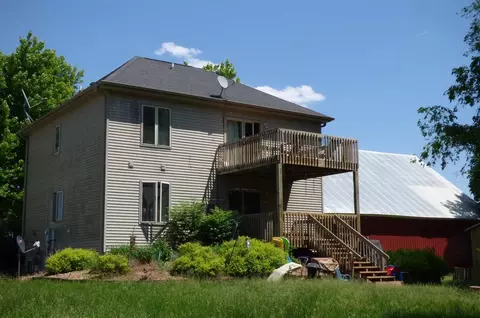 4591 SE Sand Rd, Iowa City, IA 52240