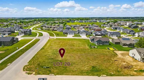 1401 Green Oak Pass, Tiffin, IA 52340
