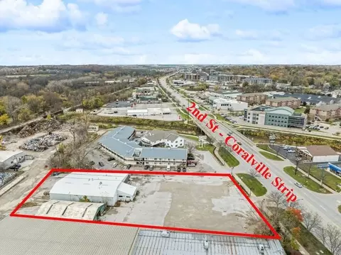 302 2nd St, Coralville, IA 52241