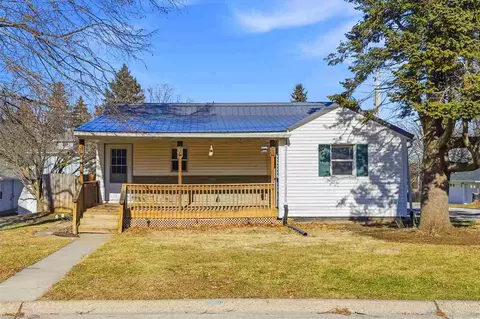 406 W Maple, Williamsburg, IA 52361