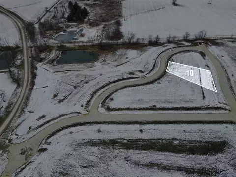 Spartan Hollow Lot #10, Solon, IA 52333