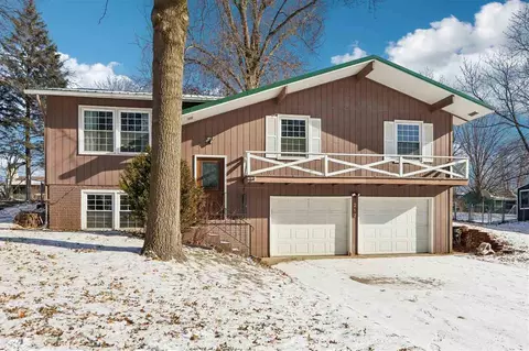 212 Raven St, Iowa City, IA 52245