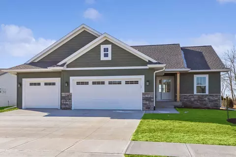 372 Sedona St, Iowa City, IA 52246