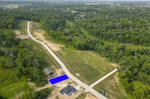 5506 Seminole Valley Trl NE, Cedarrapids, IA 52411