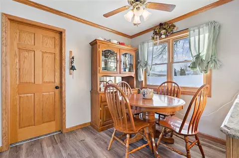 1104 E 2nd St, Vinton, IA 52349 photo 8