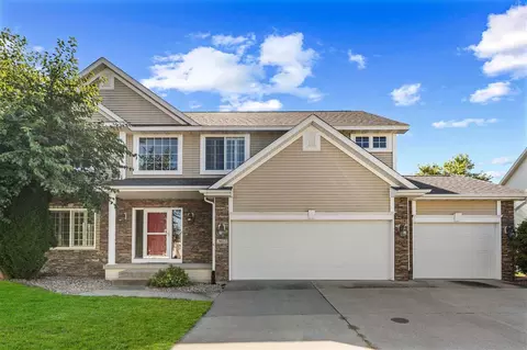 3022 Beckley St, Ames, IA 50010