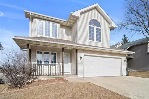 2718 Jacque St, Iowa City, IA 52246