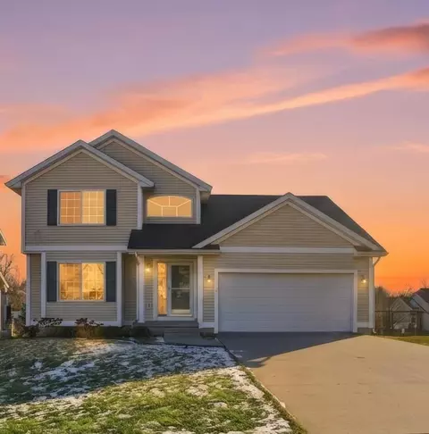 1449 Walker Way, Coralville, IA 52241
