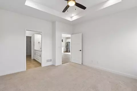 Bedroom - 1110 Switchgrass Ln, Ely, IA 52227 photo 3 of 10