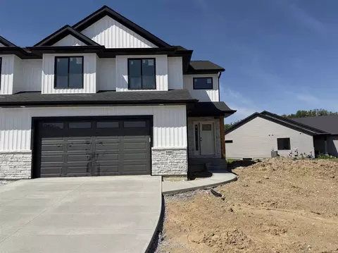1401 Legend Dr, Tiffin, IA 52340