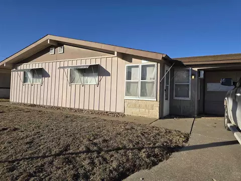 3118 Sunnyside Ave, Burlington, IA 52601