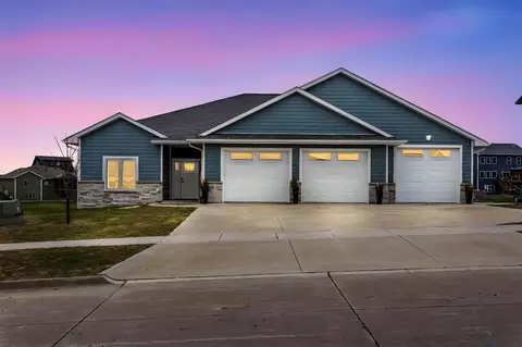 753 Silver Charm Ln, Iowa City, IA 52240