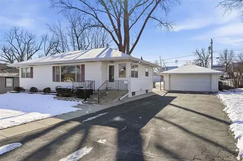 1251 18th Ave SW, Cedar Rapids, IA 52404