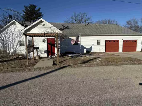 308 S Burlington Ave, What Cheer, IA 50268