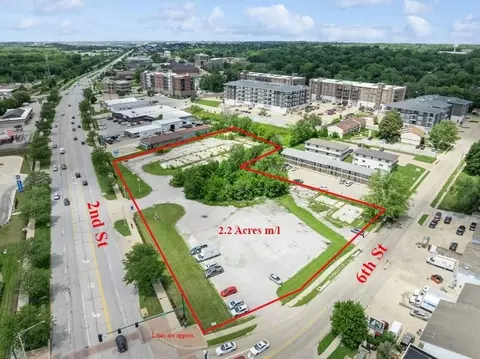 605 2nd St, Coralville, IA 52241
