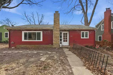 1519 E Court St, Iowa City, IA 52245