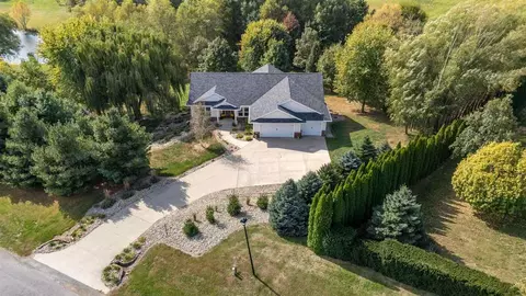 121 Pheasant Run, West Branch, IA 52358