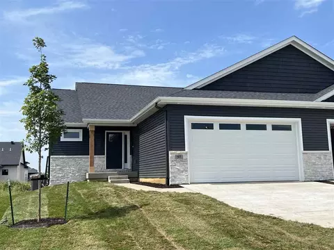 57 Kinsey St, North Liberty, IA 52317