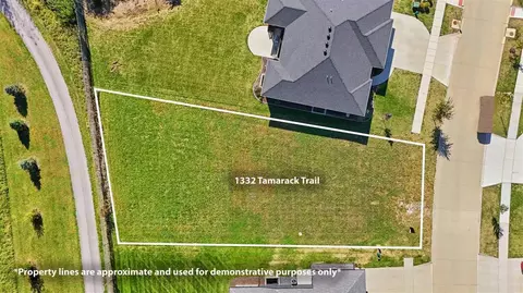 1332 Tamarack Trl, Iowacity, IA 52245