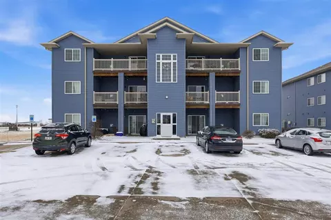 440 N Madison Ave, North Liberty, IA 52317